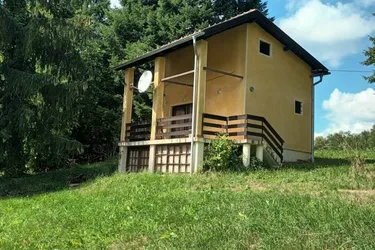 Kroatien: Kleines Haus mit großem Grundstück in absoluter grüner Ruhelage