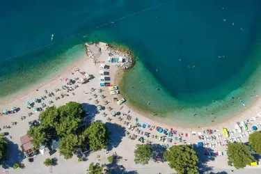 Kroatien: Villa mit Pool am Meer