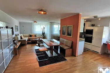 Geräumige 4-Zimmer-Gartenwohnung in Zentrumsnähe