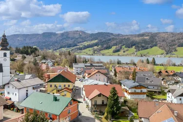 Über den Dächern von Zell am Moos - Penthouse - Traum mit SUPER - Seeblick auf den Irrsee