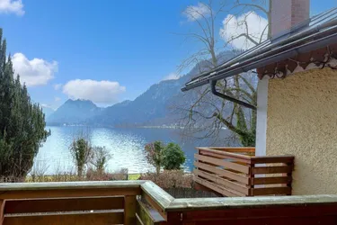 Charmante Altbauvilla mit Potenzial - direkt am Attersee mit eigenem Seegrundstück und Zweitwohnsitzwidmung
