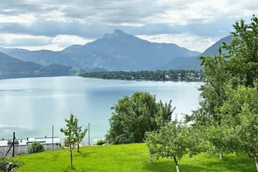 WOHNEN MIT WEITBLICK - ARBEITEN MIT AUSSICHT Mietobjekt mit Gutshof - Feeling!!