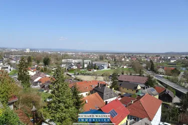 Stadthaus in großartiger Aussichtslage in unmittelbarer Nähe zum Stadtplatz