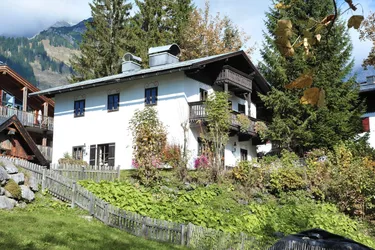 Ein Haus mit Seele – Traditionelles Pinzgauer Ferienhaus in Traumlage am Hochkönig