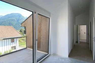3-Zimmer-Penthousewohnung mit Dachterrasse im Herzen von Mötz zu verkaufen!
