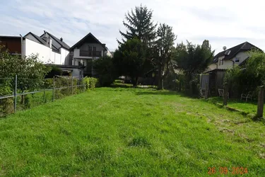 großes Grundstück mit Jahrhundertwendehaus in zentraler Lage in St. Andrä-Wördern