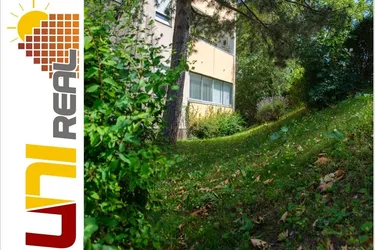 - UNI-Real - Familienwohnung mit Loggia und Stellplatz