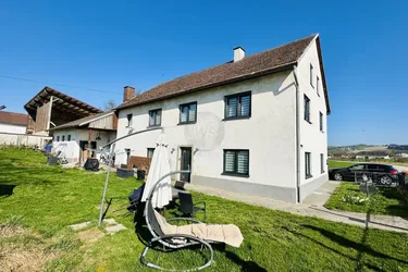 Charmantes Einfamilienhaus in ländlicher Lage (Reserviert)