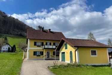 Expose Einfamilienhaus in Pinsdorf mit Traunsteinblick