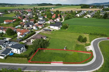 Baugrundstück in Ohlsdorf – Zentrale Lage nahe Pinsdorf und Gmunden – Teilung des Grundstücks möglich