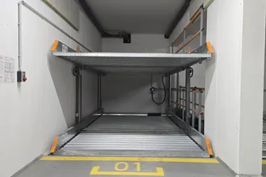 Tiefgaragenplatz (Stapelparker) zu vermieten
