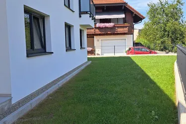 Anlage- und Vorsorgeimmobilie, Top Eigentumswohnung im Erdgeschoß, 4- Zimmer 95 m², dazu 150 m² Garten.