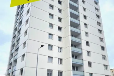 Großzügige Wohnung zur Sanierung – Gestalten Sie Ihr neues Zuhause
