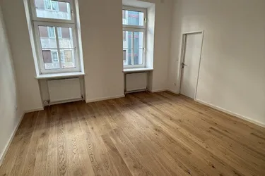 Geschmackvoll sanierte 1-Zimmer-Wohnung in schöner Altbauliegenschaft - Ubahnnähe!