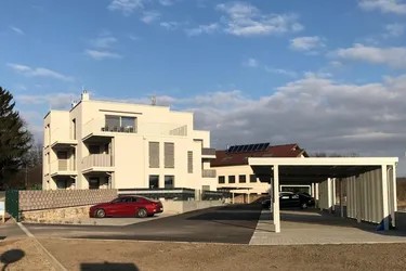 Parkplätze/Abstellplätze nahe Bahnhof Schleinbach