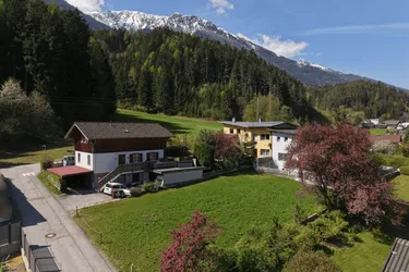 Baugrundstück in Hatting