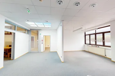 Büro optional mit Lager an der Hallerstraße