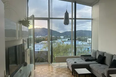 Andritz Nordberggasse, moderne ruhige 2 ZI Wohnung im 2.OG mit traumhafter Aussicht, Terrasse und TG-Platz