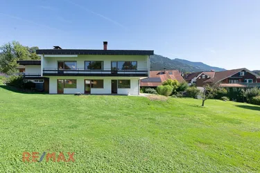 Expose HIER BIN ICH!Klares Haus/1500m² Garten/Bergpanorama