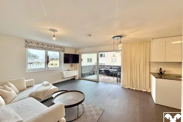 Stilvolle Balkonwohnung in Seenähe