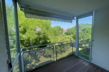 SPITZENPREIS - 4 ZIMMER EIGENTUM MIT LOGGIA UND GARAGE IN GRÜNRUHELAGE - NUR 380.000,- FÜR IHR NEUES ZUHAUSE!