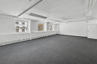 Großzügige Bürofläche mit ca. 290 m2 nahe Naschmarkt