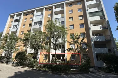 Sanierungsbedürftige aber super aufgeteilte 4 Zi Wohnung mit 112m² in Waidmannsdorf - Villacherstraße