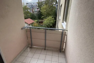 Gepflegte 2 Zimmer Wohnung mit Balkon