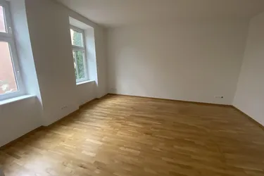 Großzügige 1 Zimmer Wohnung in Stockerau