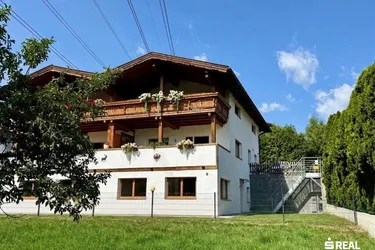 Charmante Doppelhaushälfte mit Einliegerwohnung in Mieming