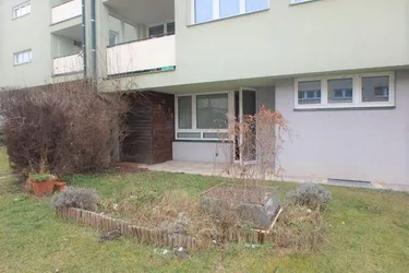 Expose 3-Zimmer Eigentumswohnung mit Terrasse und Parkmöglichkeit