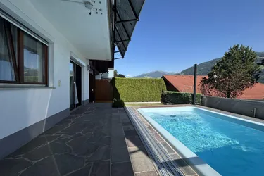 Fritzens: Ihr Rückzugsort mit Pool und Bergblick – entdecken Sie das Exposé