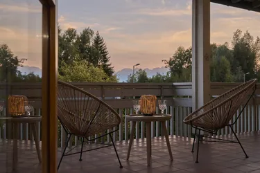 Kaminfeuer &amp; Panoramablick: das Ried von der Terrasse aus genießen