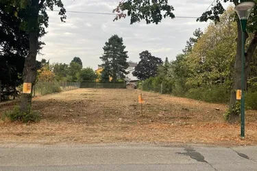 Grundstück in zentraler Lage in Strasshof