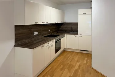 Vermietete 2-Zimmer-Wohnung ! Baurechtswohnung