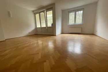 Wohlfühloase- charmantes 2-Zimmer-Apartment in Grünruhelage mit Loggia und Garage