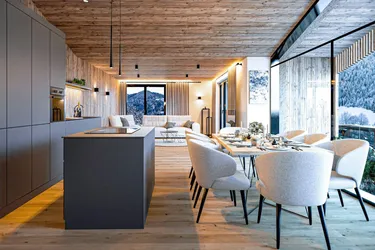 Terrassen &amp; Balkone in 3 Himmelsrichtungen, 4 Schlafzimmer, Outdoor-Sauna!