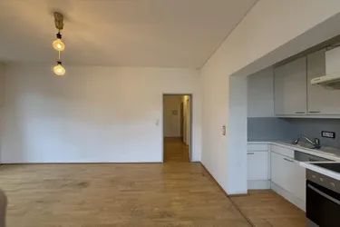 2 Zi. Egt. Whg. inkl. PP, Nähe Techno Z Itzling