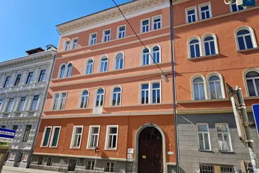 Repräsentative Altbau-Gewerbefläche in Top-Lage – vielseitig nutzbar für Büro, Praxis oder Atelier