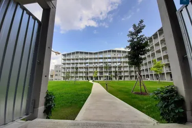 Kompakte 2-Zimmer-Wohnung mit Terrasse: Genießen Sie Komfort Nähe Hauptbahnhof - Top 129