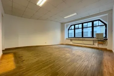 127 m² Bürofläche auf der Linzer Landstraße