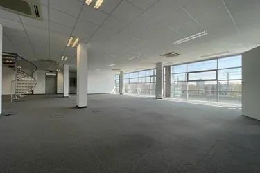 2 Monate mietfrei!!! Klimatisiertes Büro mit ca. 653,44 m² Nutzfläche