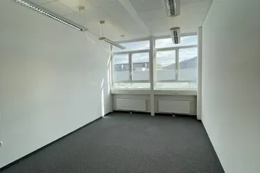Moderne, klimatisierte Bürofläche mit ca. 421 m² im Linzer Hafen zu vermieten