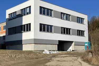 Bürofläche mit ca. 71,54 m² im Büro- u. Garagenpark Ottensheim BT II zu vermieten