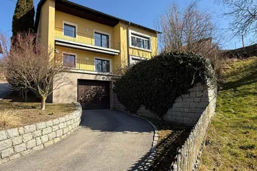 Zwei Wohneinheiten, ein Zuhause – vielseitiges Familiendomizil im begehrten Zaubertal