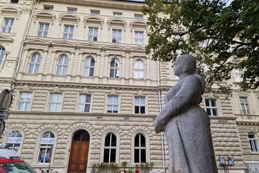 Expose Altbauwohnung in Gründerzeithaus - am Mirabellgarten