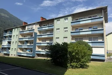 RESERVIERT! ETW mit großen Balkon