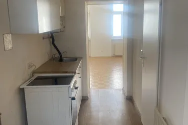 Renovierungsbedürftiges Altbauarpartment 31m² in Toplage 1090 Wien !