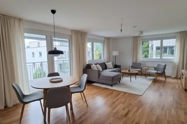MODERNE 4-ZIMMER WOHNUNG MIT BALKON