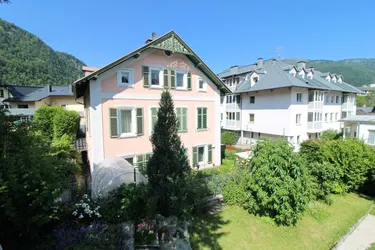 Großzügige Dachgeschosswohnung für 2 Personen